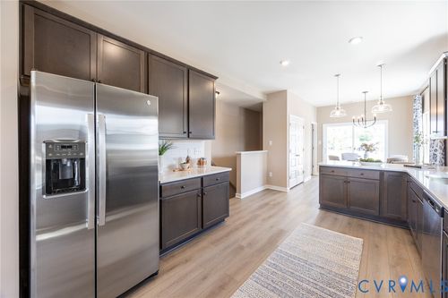102-5335 Pointes End Way, Glen Allen, VA, 23059-6056 | Card Image