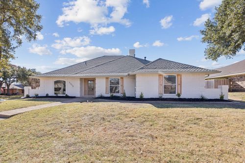 3312 Cross Bend Rd, Plano, TX, 75023-5700 | Card Image