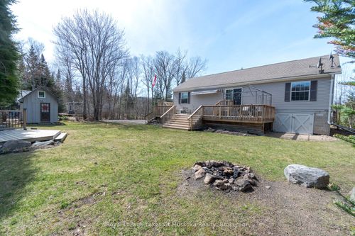 537 Spring Hill Rd, Burks Falls, ON, P0A1C0 | Card Image