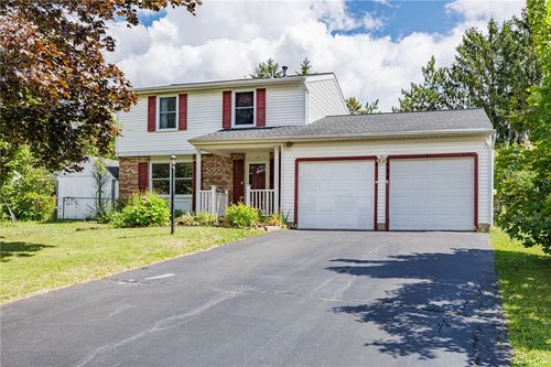 34 Prairie Trl, West Henrietta, NY, 14586-9761 | Card Image