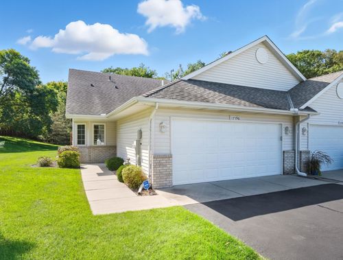 17196 Pheasant Meadow Ln Sw, Prior Lake, MN, 55372-2760 | Card Image