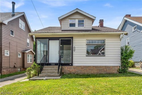 5246 Joseph St, Maple Heights, OH, 44137-1534 | Card Image