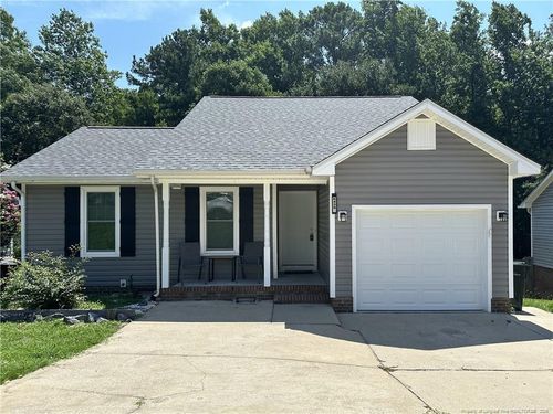 6439 Applewhite Rd, Fayetteville, NC, 28304-6039 | Card Image