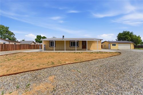 21136 Denise Court, Wildomar, CA, 92595 | Card Image