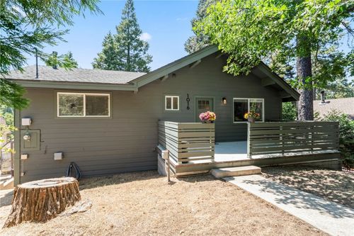 1016 Berne Dr, Crestline, CA, 92325-9613 | Card Image