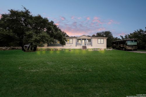 345 Derrick Dr, Spring Branch, TX, 78070-4075 | Card Image