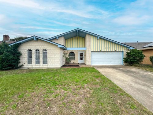 3217 Pine St, Galveston, TX, 77551-1547 | Card Image