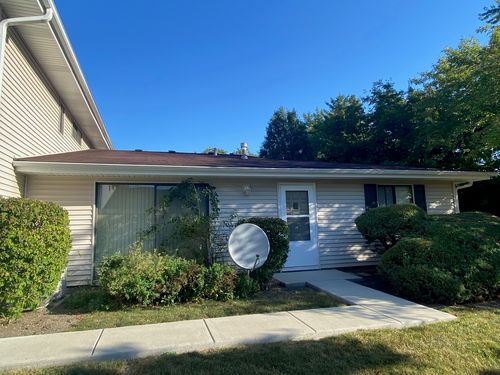 13-13 Eastham Ct, Schaumburg, IL, 60193-1229 | Card Image