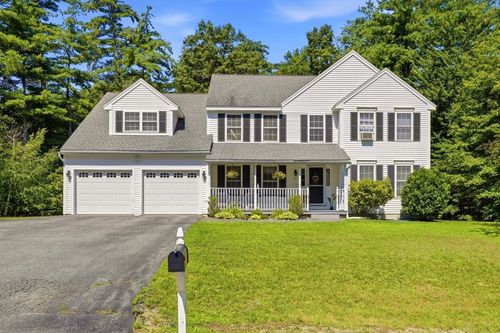 6 Hickory Hill Rd, Pelham, NH, 03076-3156 | Card Image