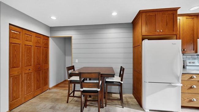 Dining area | Image 11