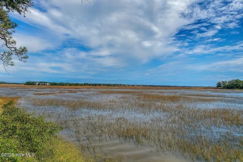 7908 E Yacht Dr, Oak Island, NC, 28465-4200 | Card Image