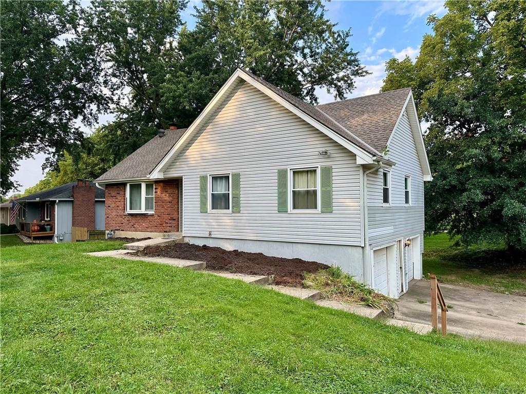 Pleasant View Dr, Parkville, MO 64152