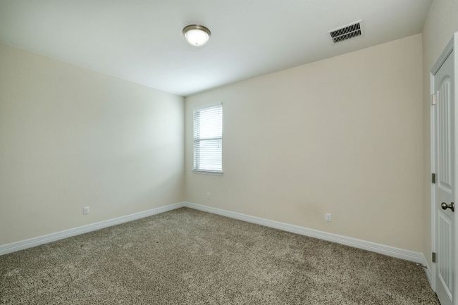 Secondary upstairs bedroom | Image 18