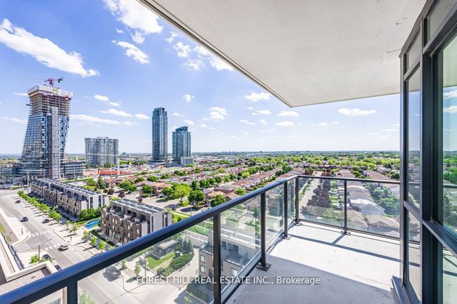 1209 - 4085 Parkside Village Dr, Condo with 3 bedrooms, 2 bathrooms and 1 parking in Mississauga ON | Image 19