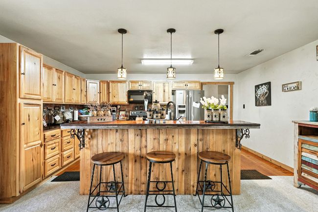 1105 S Commerce St, House other with 3 bedrooms, 2 bathrooms and null parking in Ranger TX | Image 11