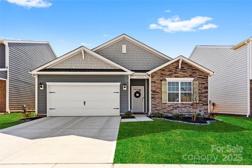 1949 Vanderlyn St, Monroe, NC, 28112-9634 | Card Image