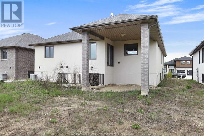 23 Noble Crt, House other with 5 bedrooms, 3 bathrooms and null parking in Amherstburg ON | Image 35