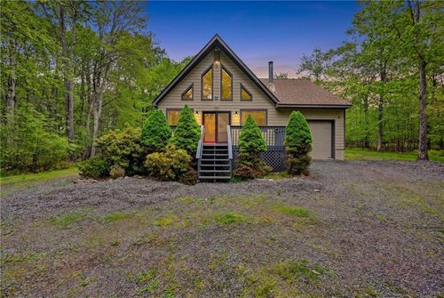 235 Moseywood Rd, Lake Harmony, PA, 18624-2112 | Card Image