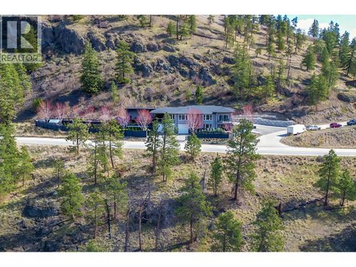 2875 Shayler Rd, Kelowna, BC, V1V2R1 | Card Image