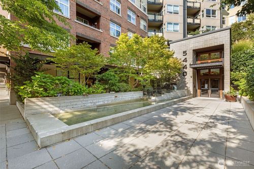 401-5440 Leary Ave Nw, Seattle, WA, 98107-4074 | Card Image