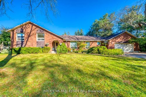 14 Cairnmore Crt, Brampton, ON, L6Z1T6 | Card Image