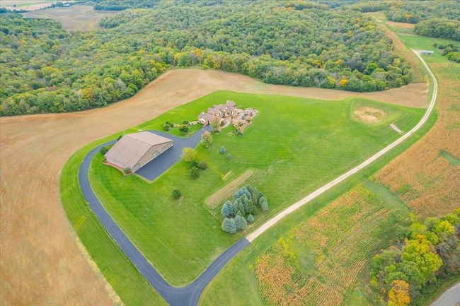 S10970 Butternut Rd, House other with 6 bedrooms, 6 bathrooms and null parking in SPRING GREEN WI | Image 9