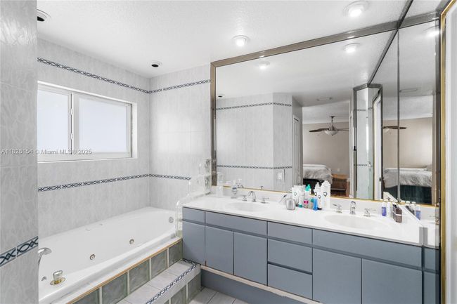 14288 Sw 21 St Ter, House other with 4 bedrooms, 4 bathrooms and null parking in Miami FL | Image 27