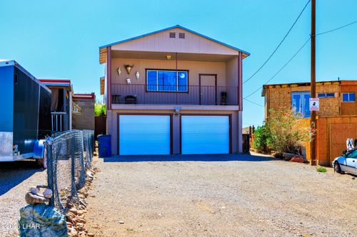 31932 Treasure Rd, Parker, AZ, 85344-7572 | Card Image