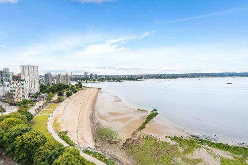 201-1995 Beach Ave, Vancouver, BC, V6G2Y3 | Card Image