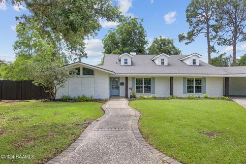103 Alphonse Dr, Lafayette, LA, 70506-2401 | Card Image