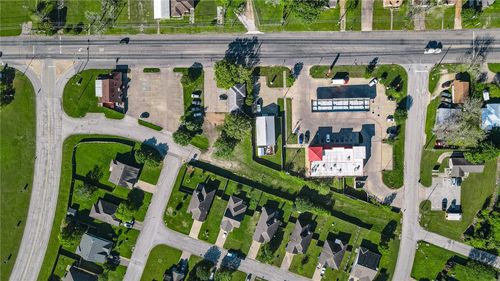 1610 N Park St, Brenham, TX, 77833-2102 | Card Image