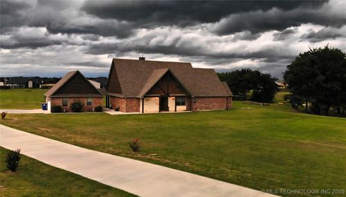 6865 Wilson St, Durant, OK, 74701-8266 | Card Image