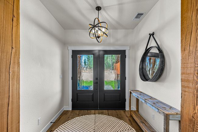 Foyer | Image 5