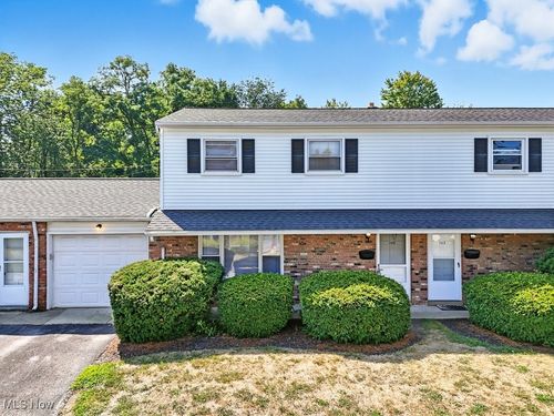 apt-106-7191 Hart St, Mentor, OH, 44060-4954 | Card Image