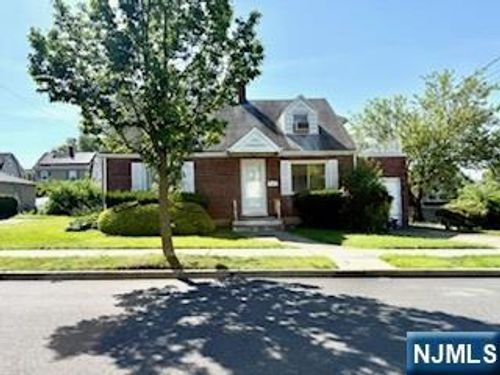 206 Columbia St, Wood Ridge, NJ, 07075-1702 | Card Image