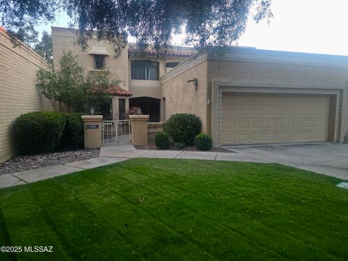 7090 E Calle Morera, Tucson, AZ, 85750-2556 | Card Image