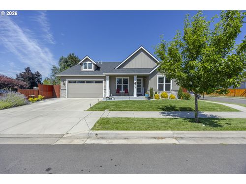 1152 S 46th St, Springfield, OR, 97478 | Card Image