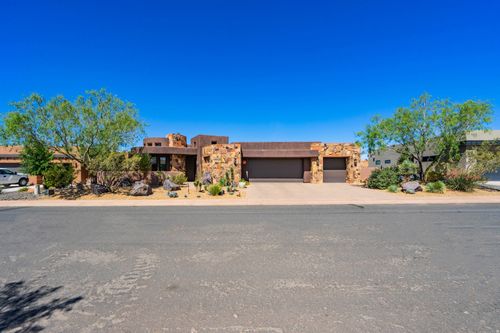 3202 S Sand Stone Dr, Hurricane, UT, 84737-7796 | Card Image