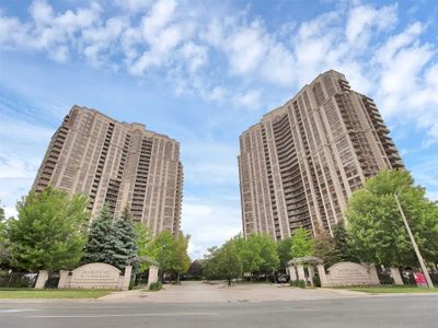 803 - 710 Humberwood Blvd, Condo with 1 bedrooms, 1 bathrooms and 1 parking in Etobicoke ON | Image 2