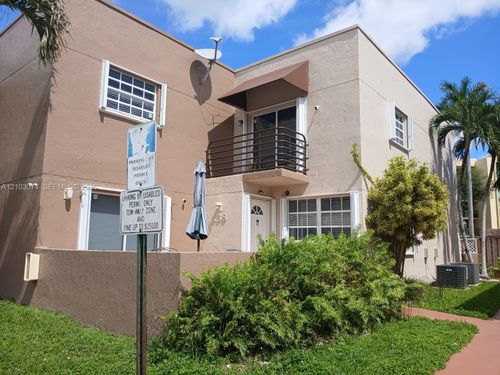 138-1925 Sw 118th Ct, Miami, FL, 33175-8705 | Card Image
