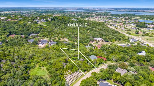 2248 Bluff Ct, Cedar Hill, TX, 75104-6727 | Card Image