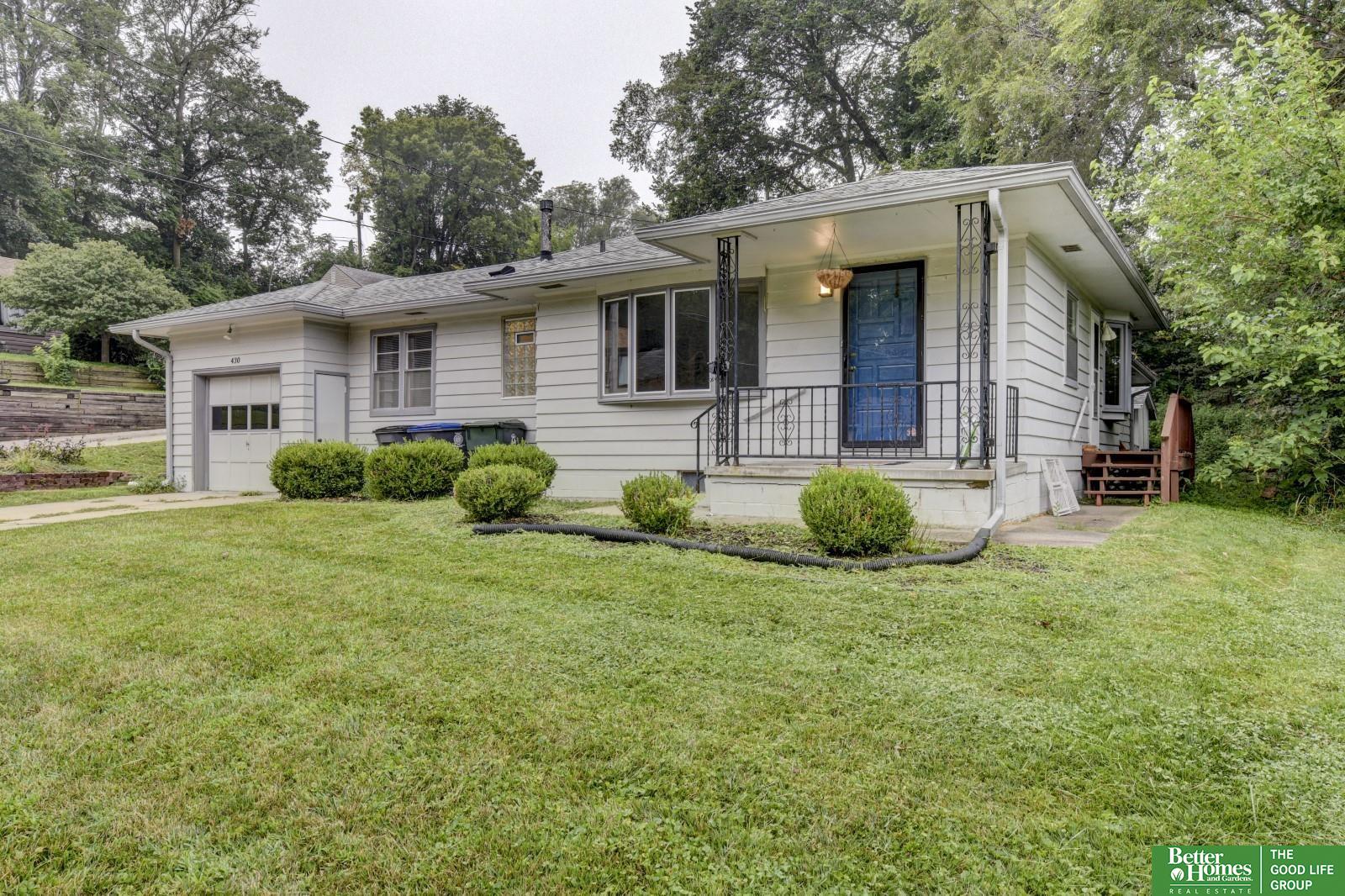 Midland Dr, Council Bluffs, IA 51503