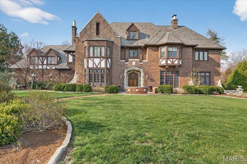 66 Lake Forest Dr, Saint Louis, MO, 63117-1304 | Card Image