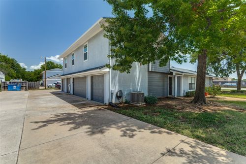 606 Ridgeline Drive, Hurst, TX, 76053 | Card Image