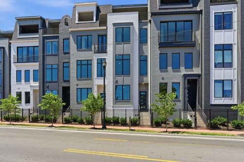 1022 Jefferson St, Nashville, TN, 37208-2532 | Card Image