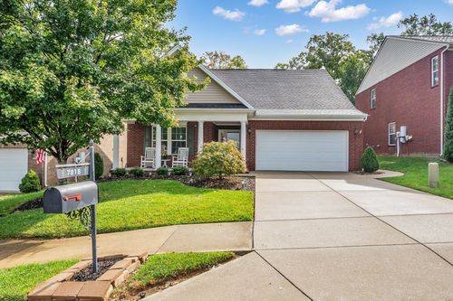 7818 Oakfield Grv, Brentwood, TN, 37027-8830 | Card Image