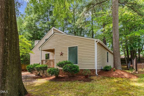 410 Ryan Rd, Cary, NC, 27511-3529 | Card Image