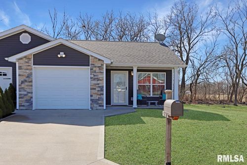 204-204 Field Dr, Bowling Green, MO, 63334-3901 | Card Image