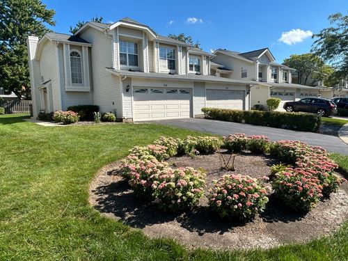 610 Sturnbridge Ln, Schaumburg, IL, 60173-4731 | Card Image
