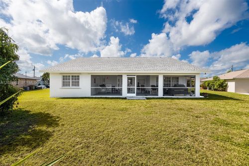 511 Se 24th St, Cape Coral, FL, 33990-4322 | Card Image